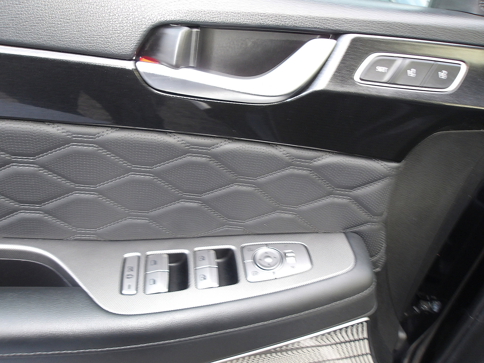 Certified 2022 Hyundai Palisade Calligraphy image 18