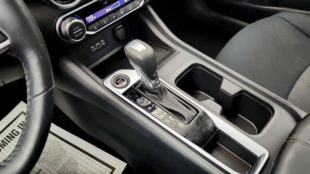 Used 2022 Nissan Sentra SV w/ All-Weather Package FWD image 15