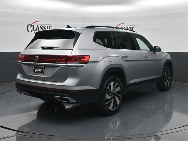 Used 2025 Volkswagen Atlas SE image 7