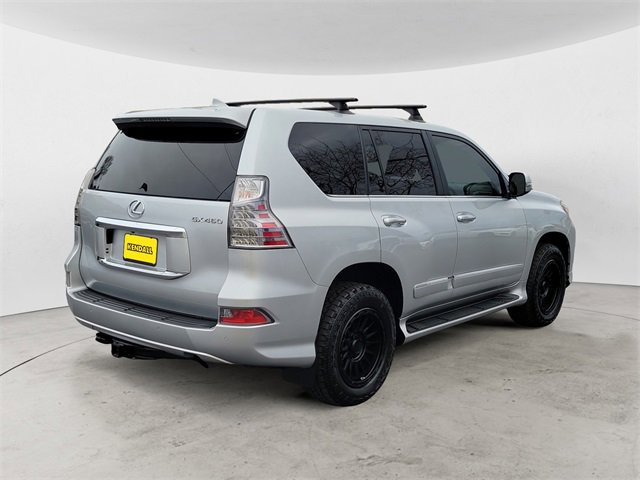 Used 2017 Lexus GX 460 image 5
