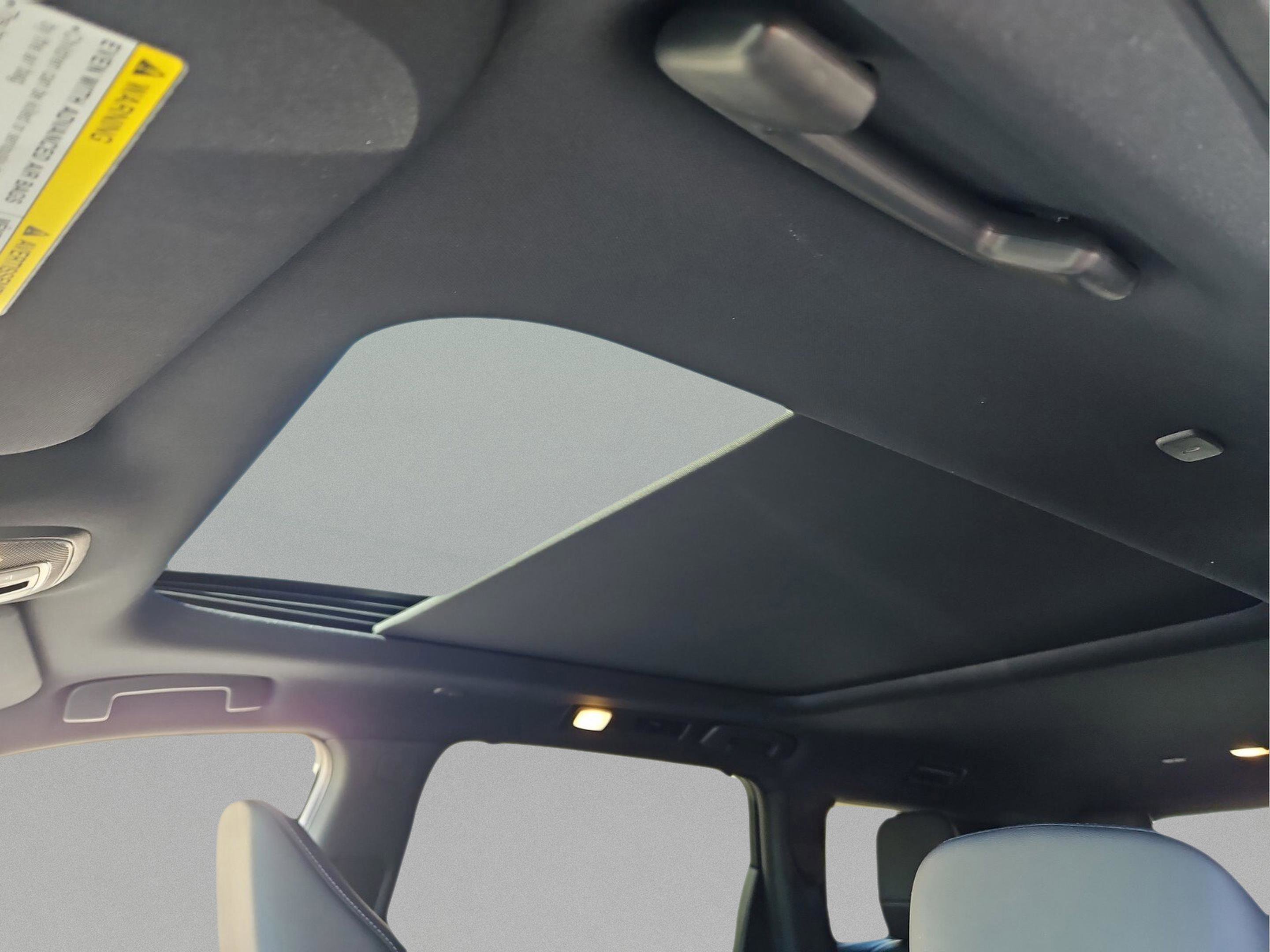 Certified 2025 INFINITI QX60 Luxe w/ Black Edition image 15