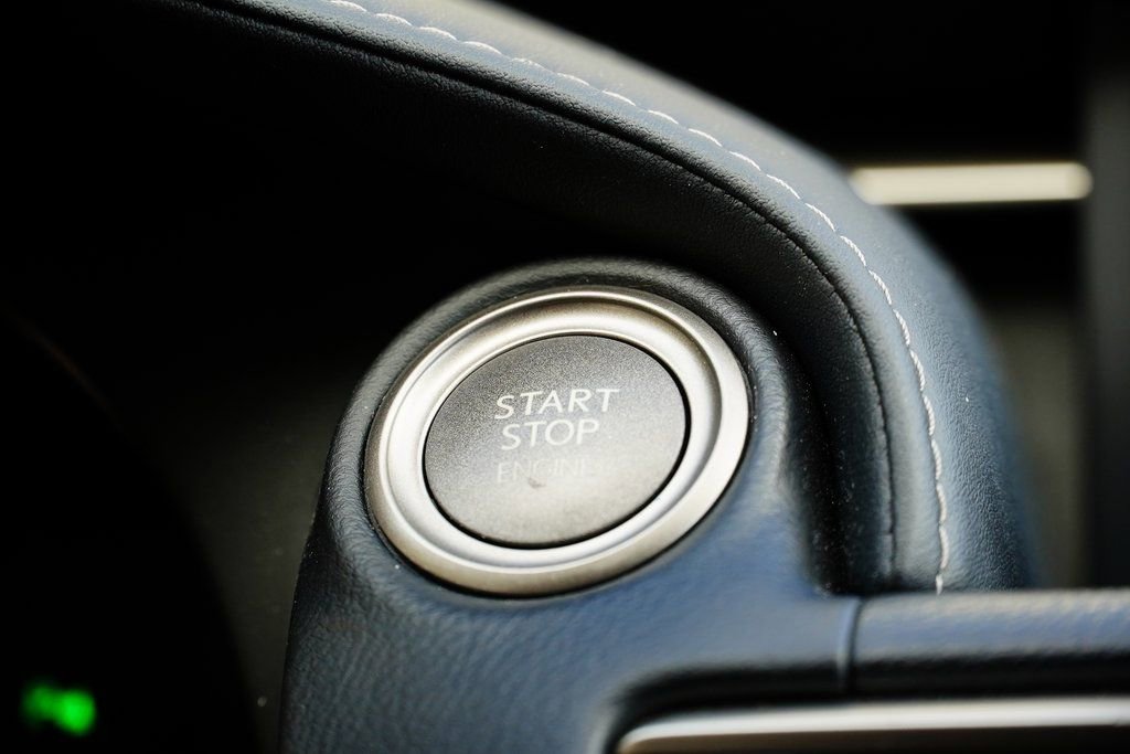 Used 2017 Lexus RC 200t image 27