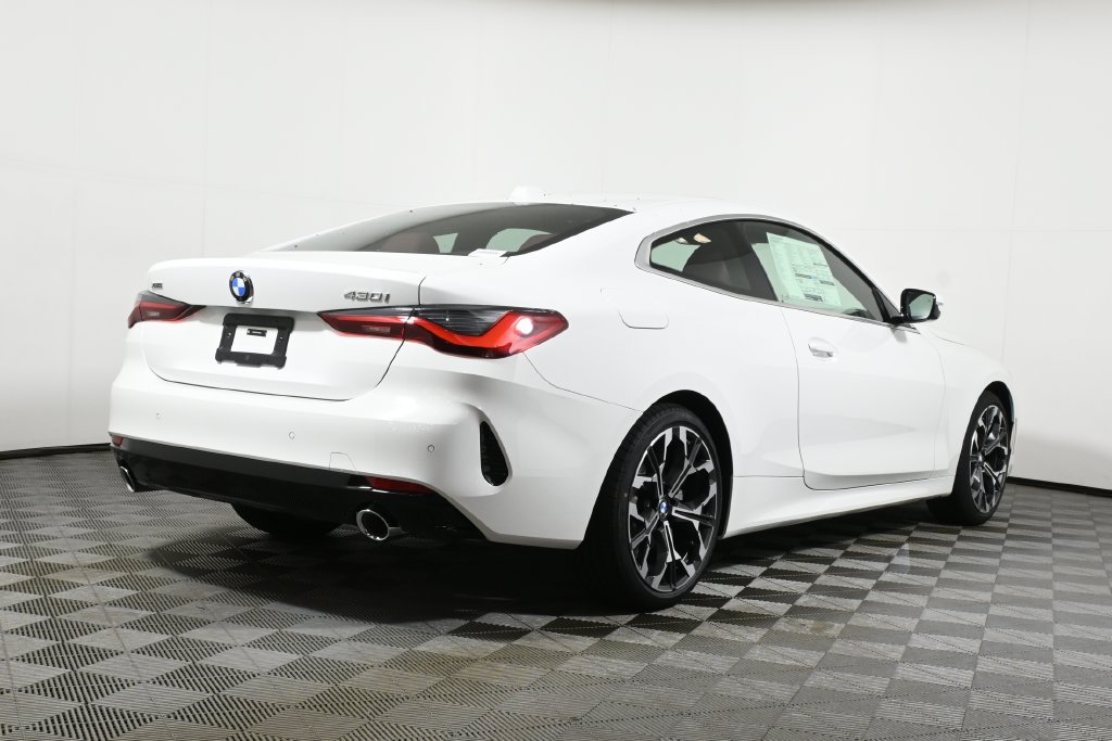 New 2027 BMW 430i Coupe w/ Premium Package AWD/4WD image 7