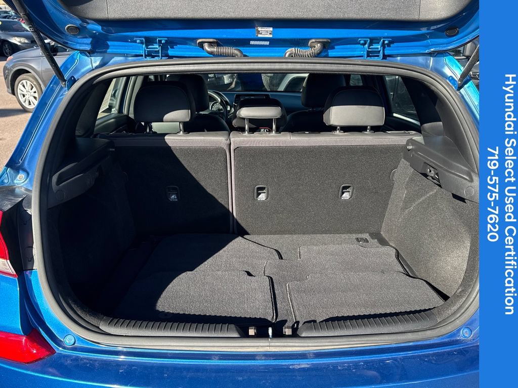 Used 2018 Hyundai Elantra GT Sport FWD image 18
