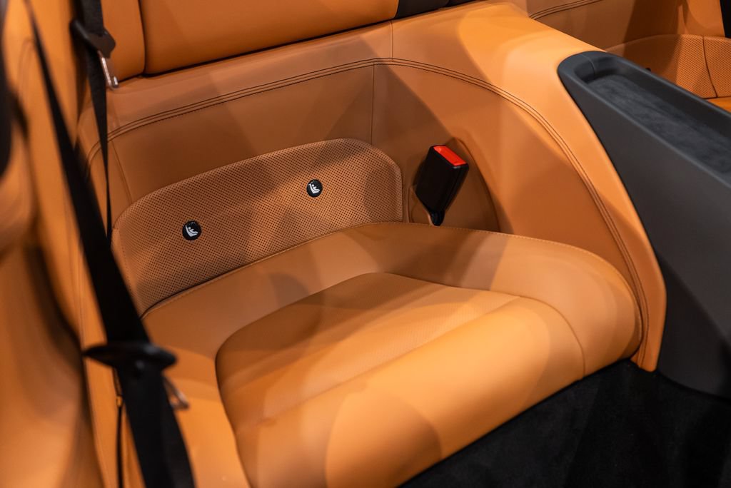 Certified 2020 Ferrari Portofino RWD image 51