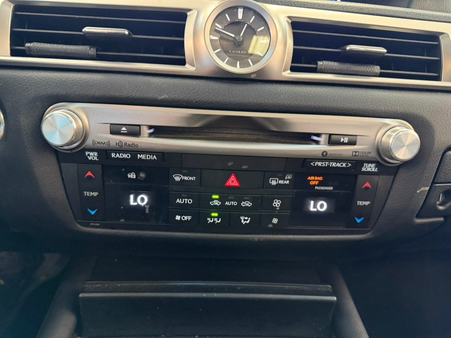 Used 2016 Lexus GS 200t image 42