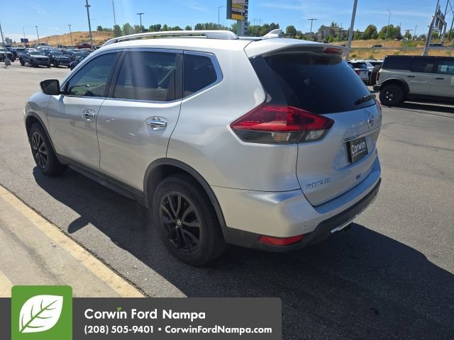 Used 2019 Nissan Rogue SV AWD/4WD image 8