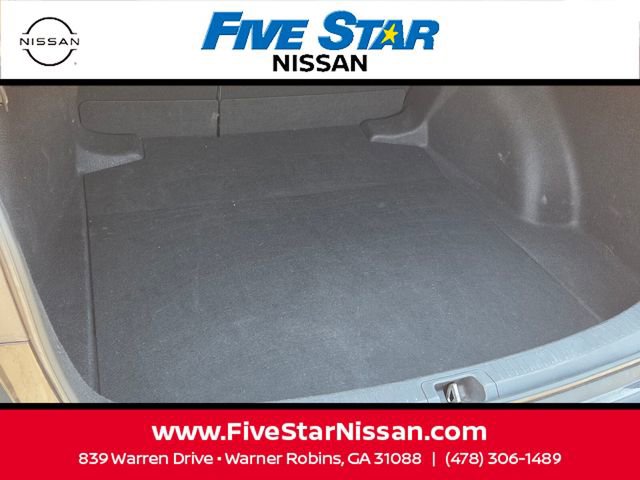 Used 2025 Toyota Corolla LE image 13