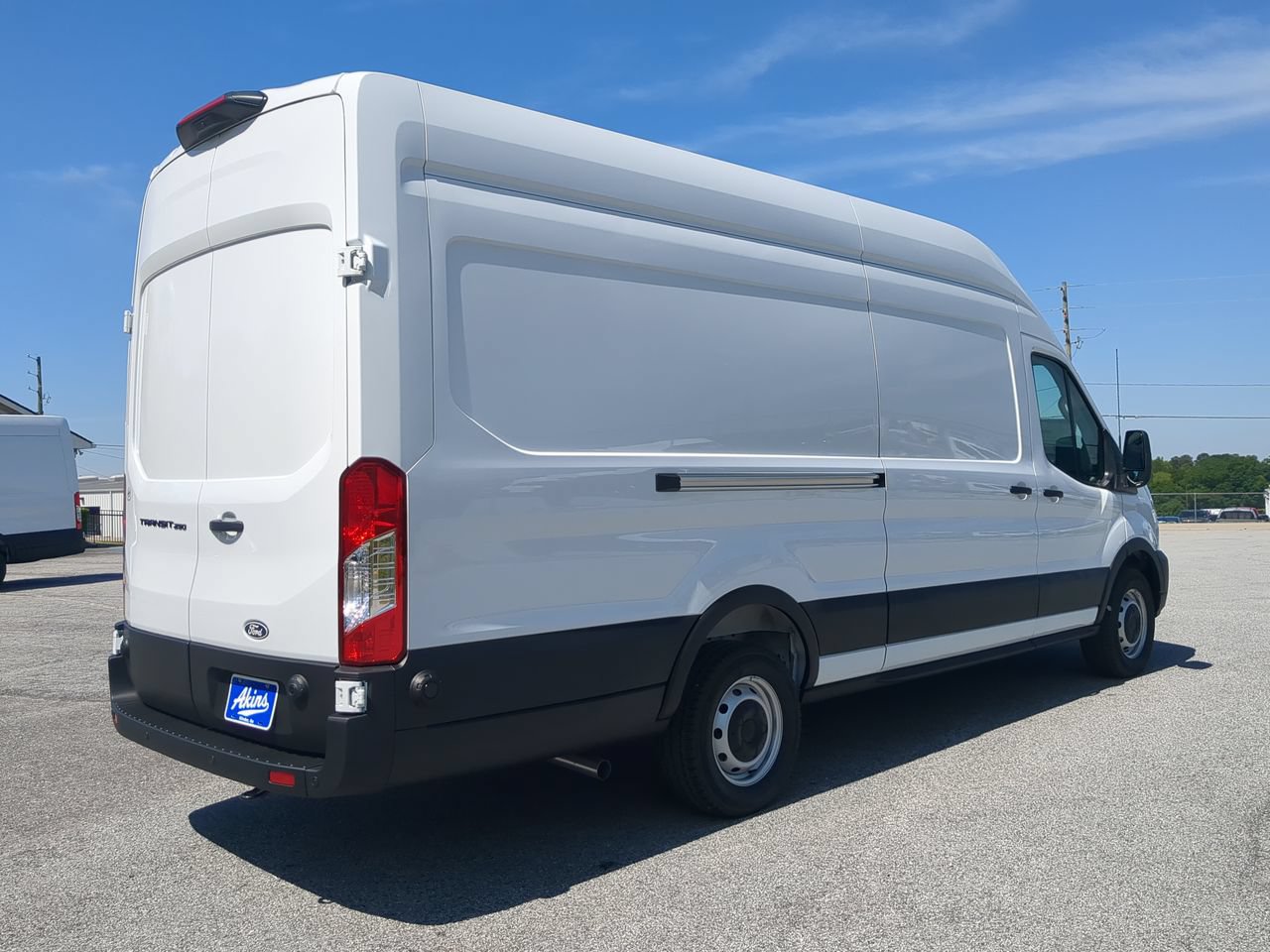 New 2026 Ford Transit 250 148 High Roof Extended RWD image 3