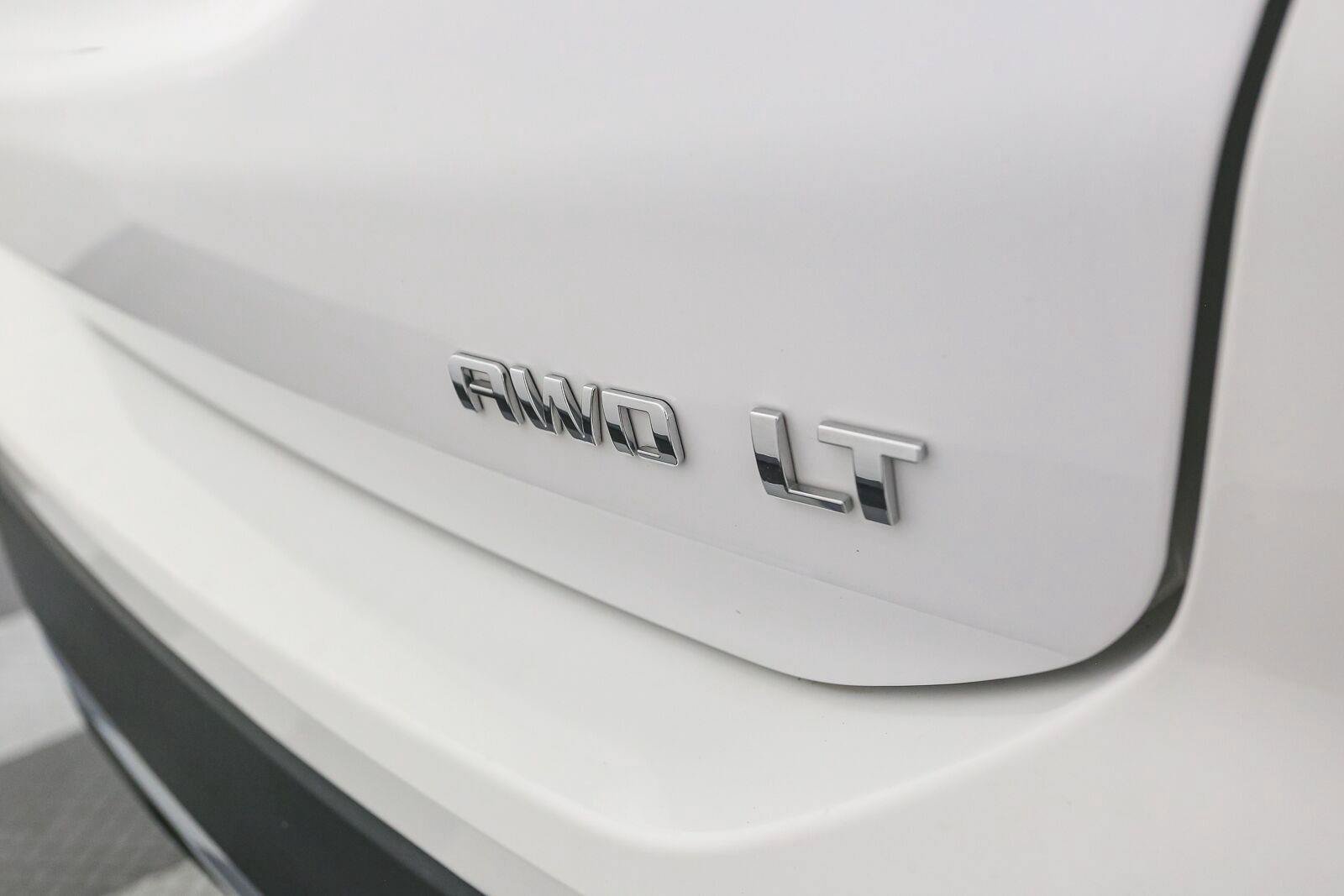 Used 2022 Chevrolet Equinox LT AWD/4WD image 11
