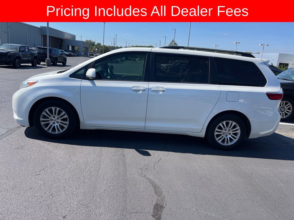 Used 2017 Toyota Sienna XLE