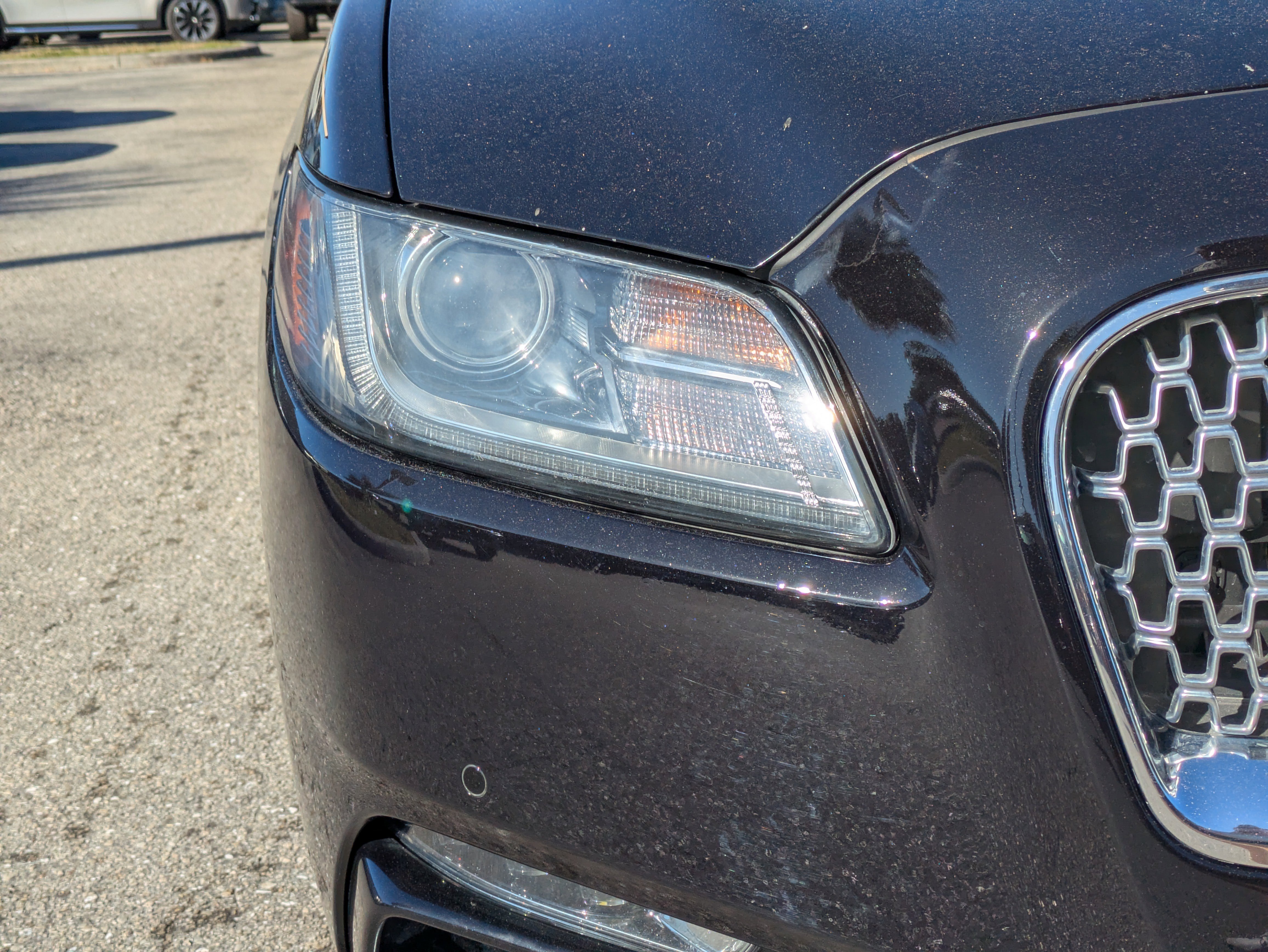 Used 2020 Lincoln Continental AWD w/ Premium Package image 10