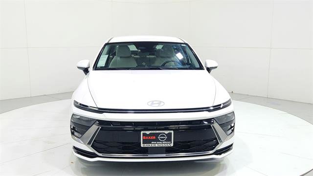 Used 2025 Hyundai Sonata SEL image 2