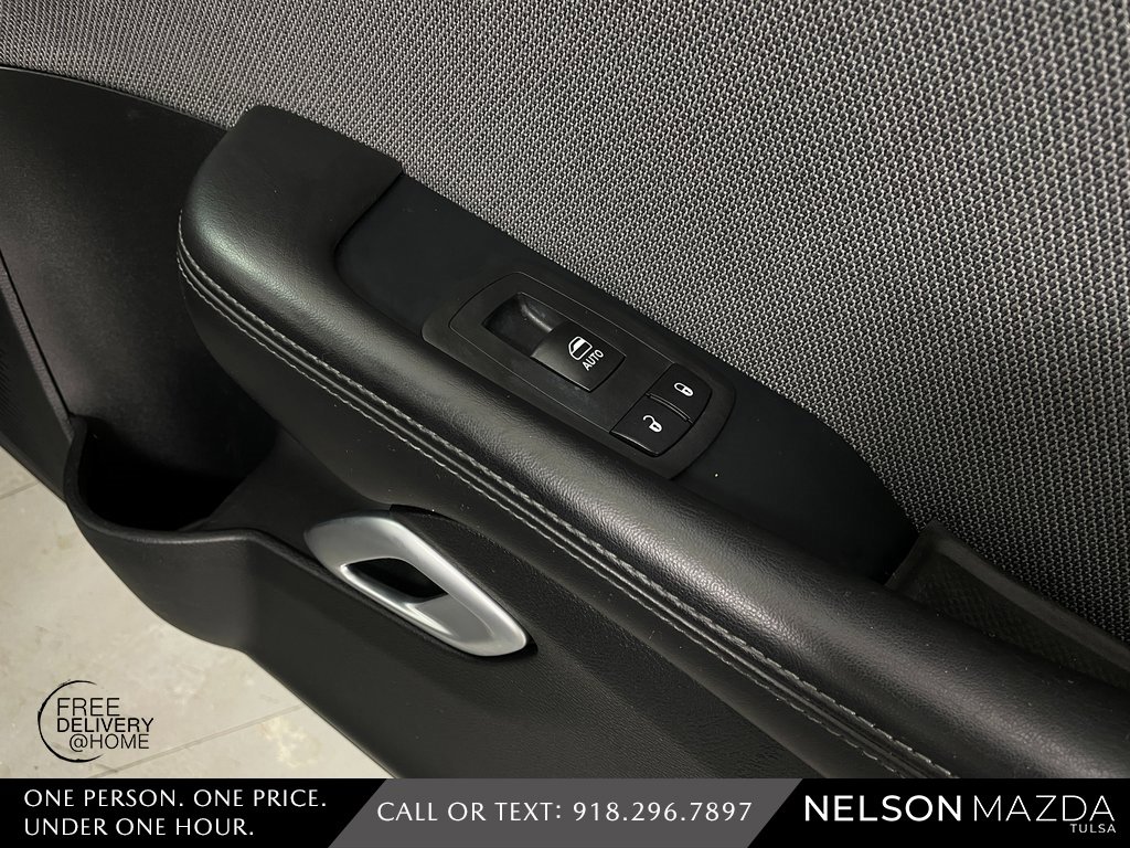 Used 2015 Dodge Challenger R/T w/ Quick Order Package 28B R/T image 37