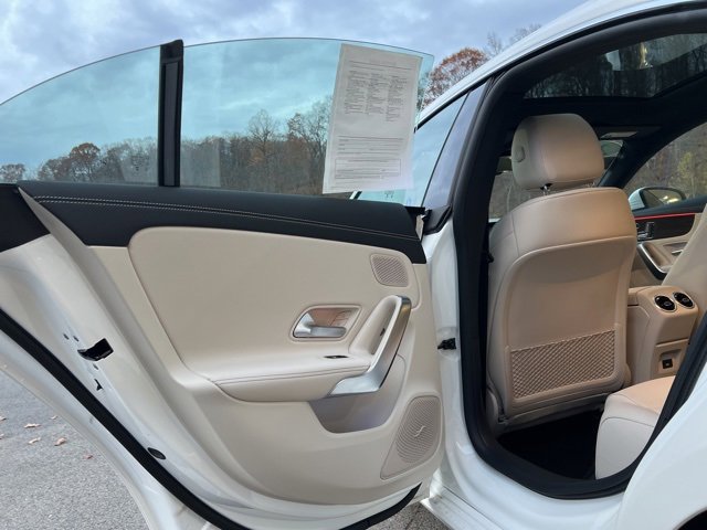 Used 2024 Mercedes-Benz CLA 250 4MATIC image 23