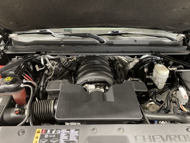 Used 2018 Chevrolet Suburban LT AWD/4WD image 34
