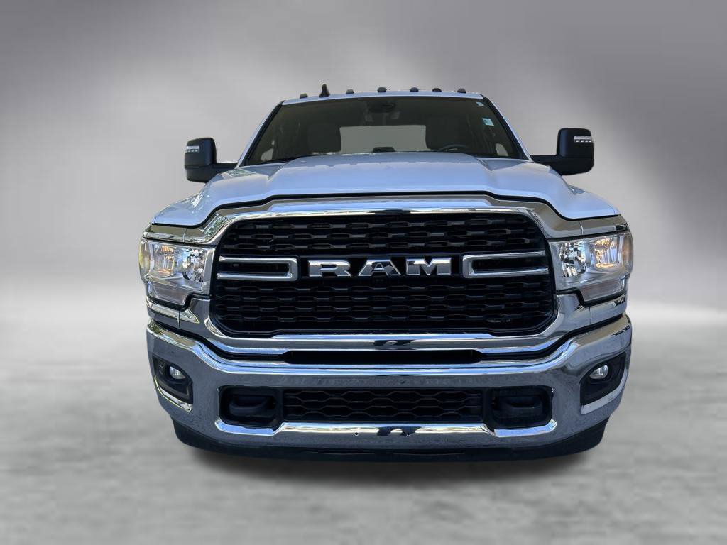 Used 2024 RAM 3500 Big Horn AWD/4WD image 12