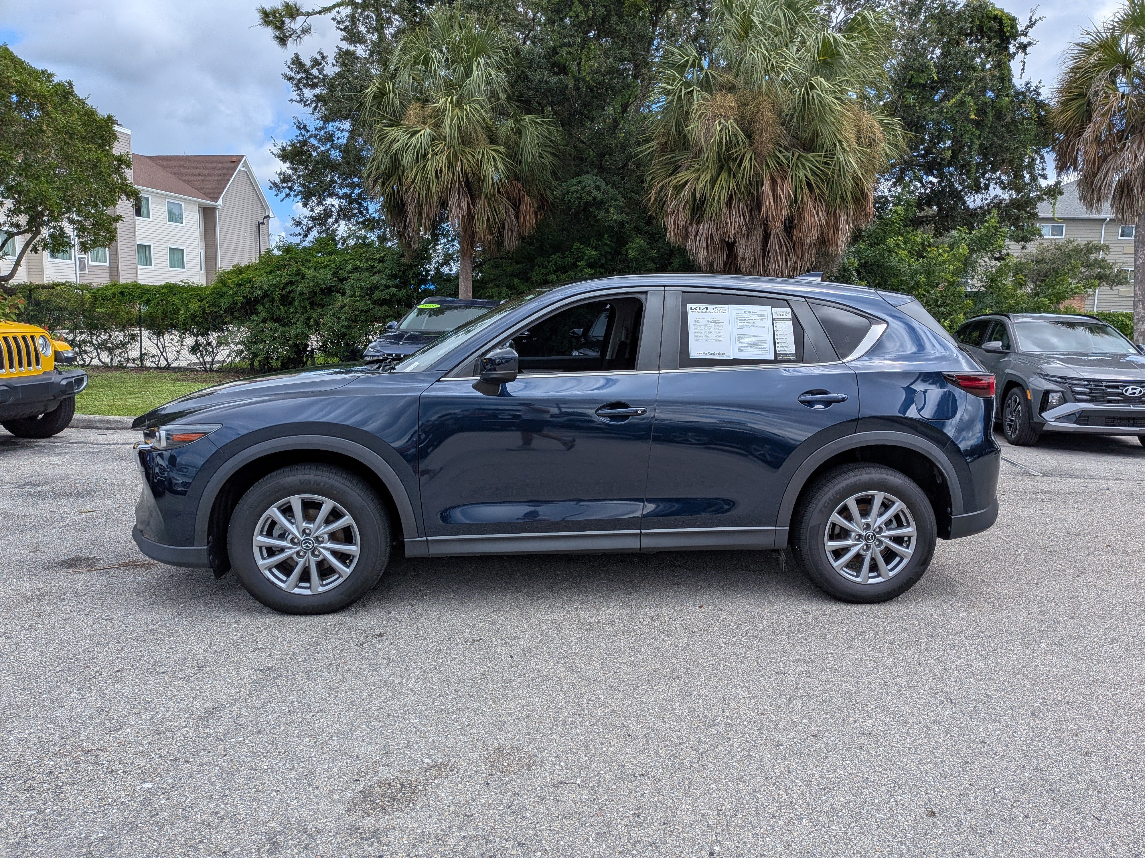 Used 2022 MAZDA CX-5 AWD 2.5 S w/ Select Package image 7