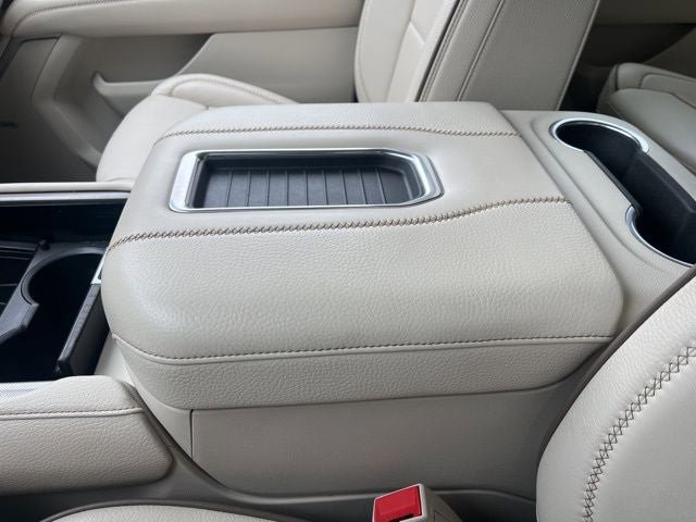 Used 2022 GMC Yukon XL Denali image 37