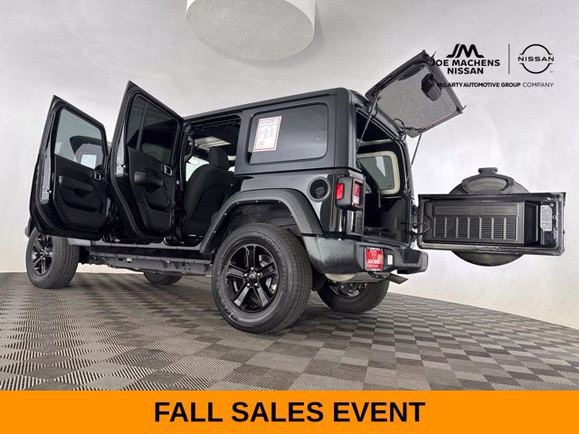 Used 2022 Jeep Wrangler Unlimited Sport AWD/4WD image 29