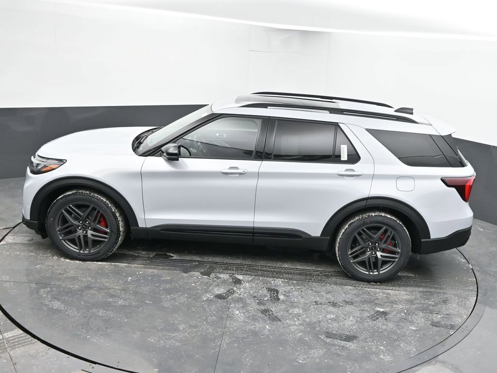 New 2026 Ford Explorer ST w/ Sun And Sound Package image 60