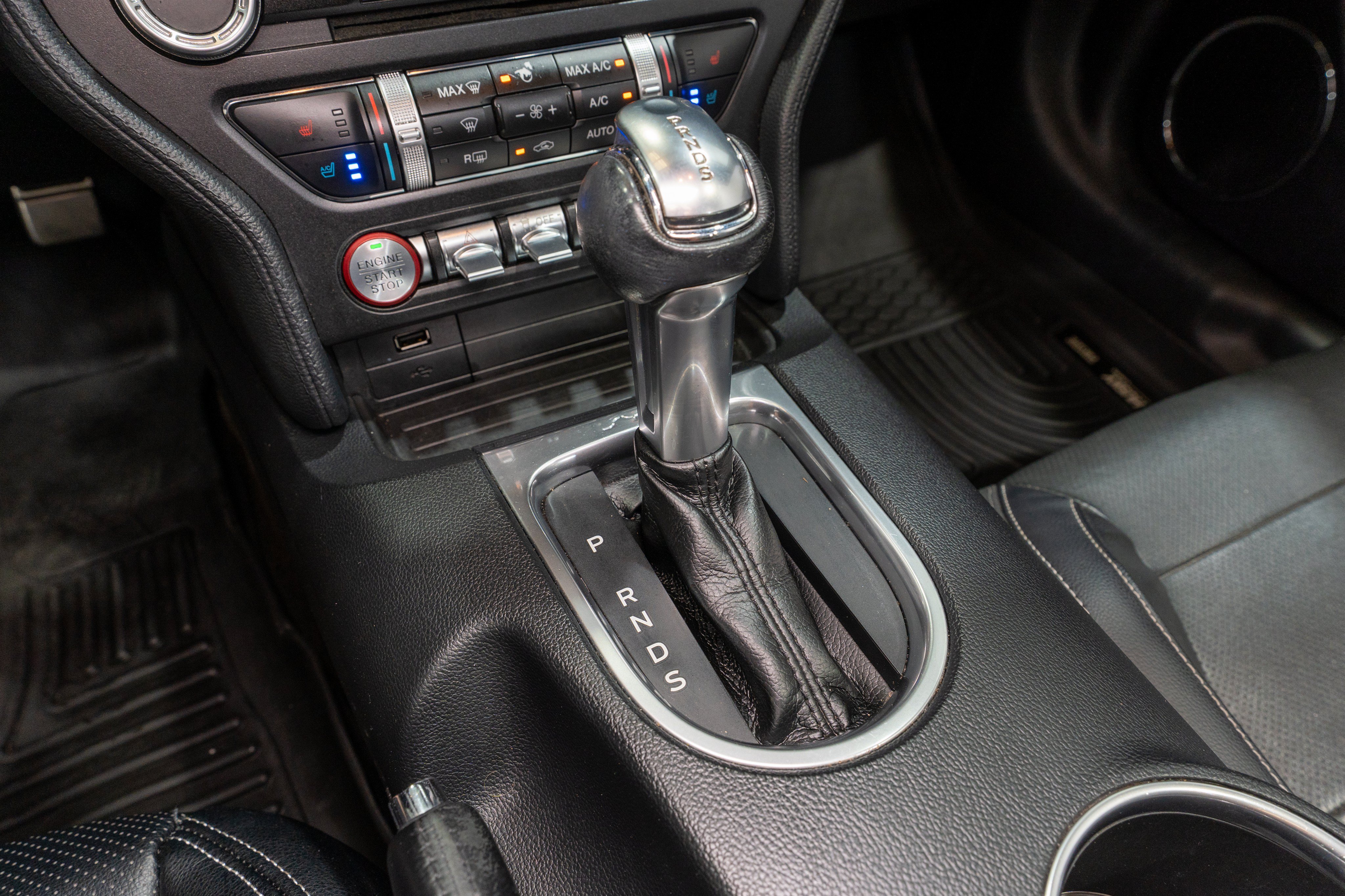 Used 2018 Ford Mustang Premium RWD image 25