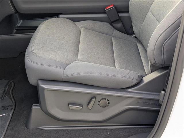 New 2026 Ford Expedition Active image 4