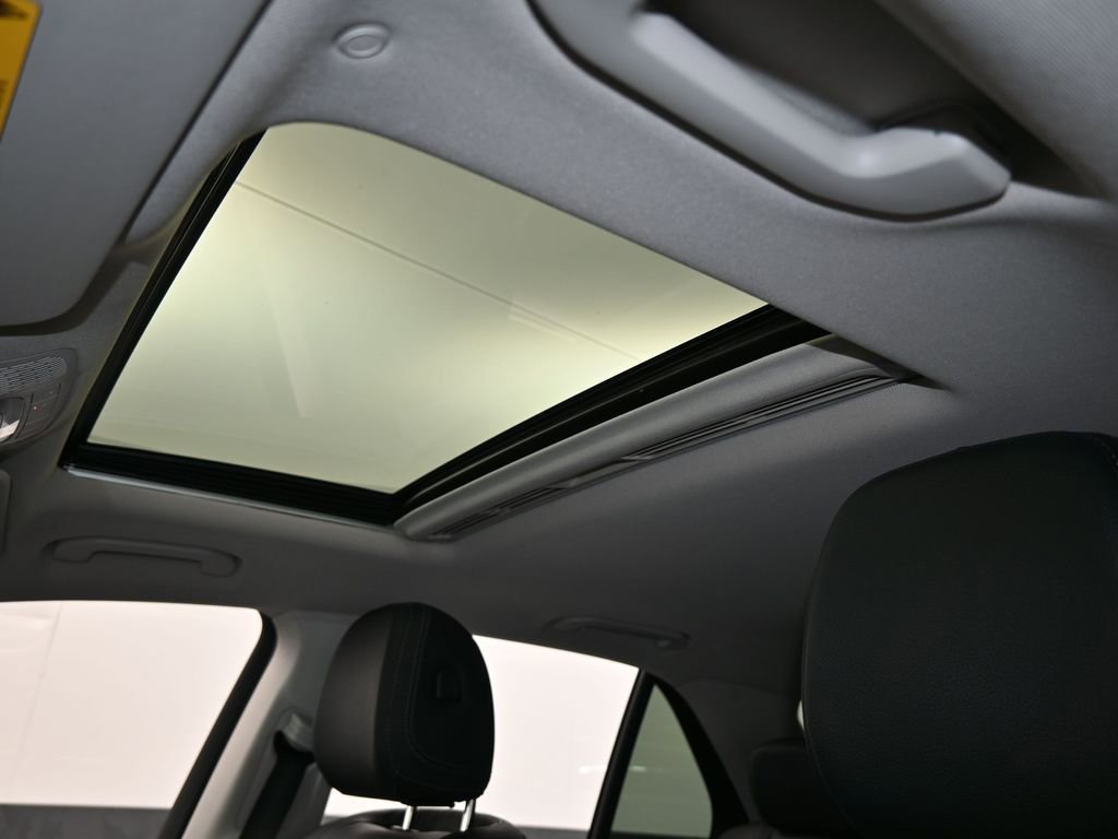 Used 2024 Mercedes-Benz GLE 450 4MATIC image 12