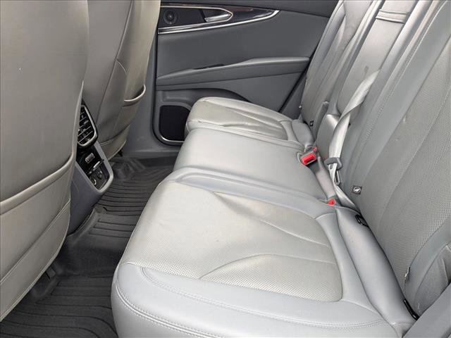Used 2021 Lincoln Nautilus Reserve image 17