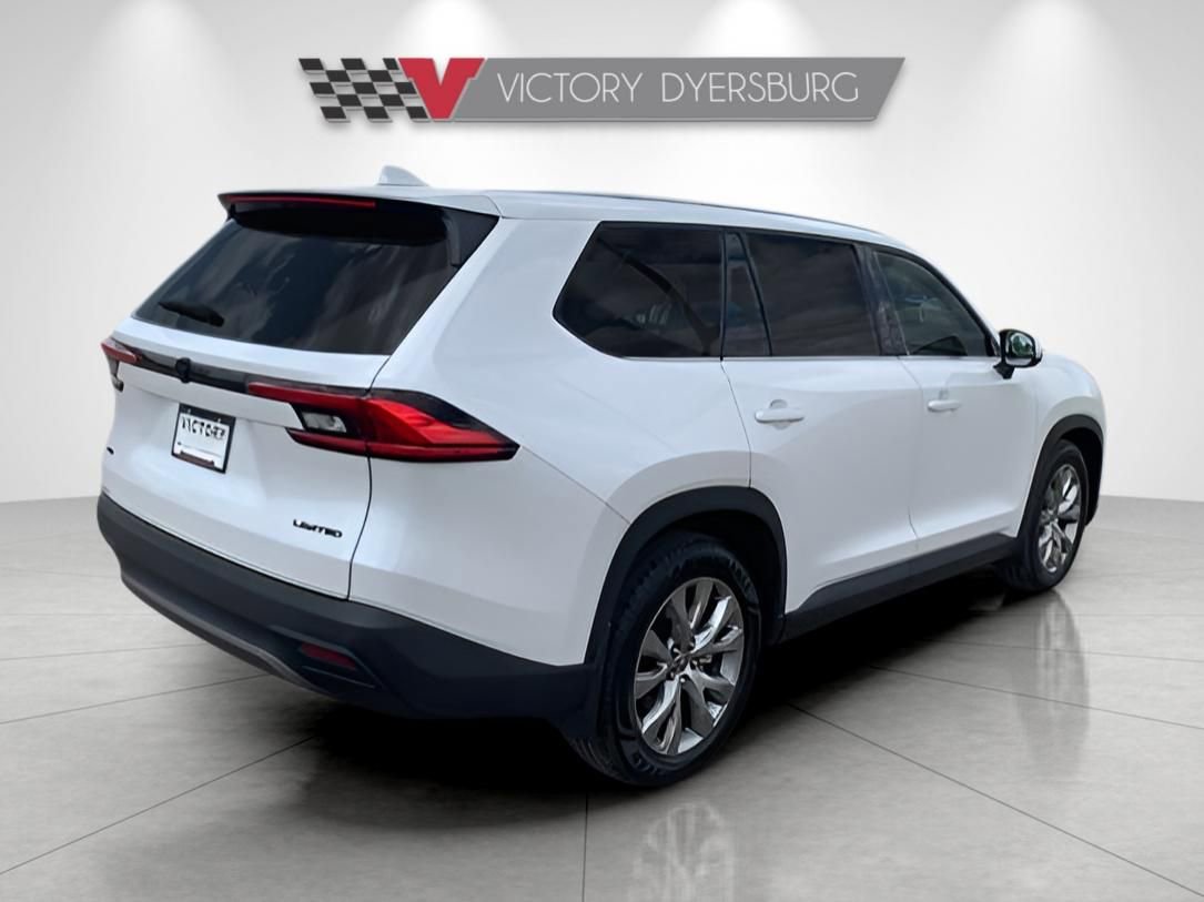 Used 2024 Toyota Grand Highlander Limited image 8