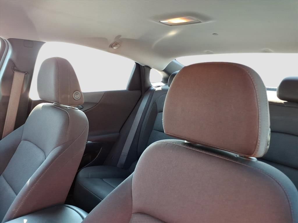 Used 2024 Chevrolet Malibu RS image 21