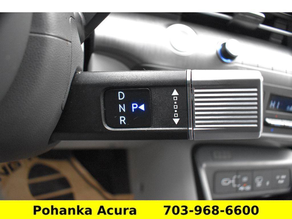 Used 2024 Hyundai Kona Limited image 14