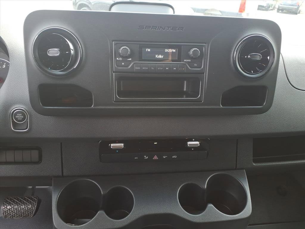 New 2026 Mercedes-Benz Sprinter 2500 image 21