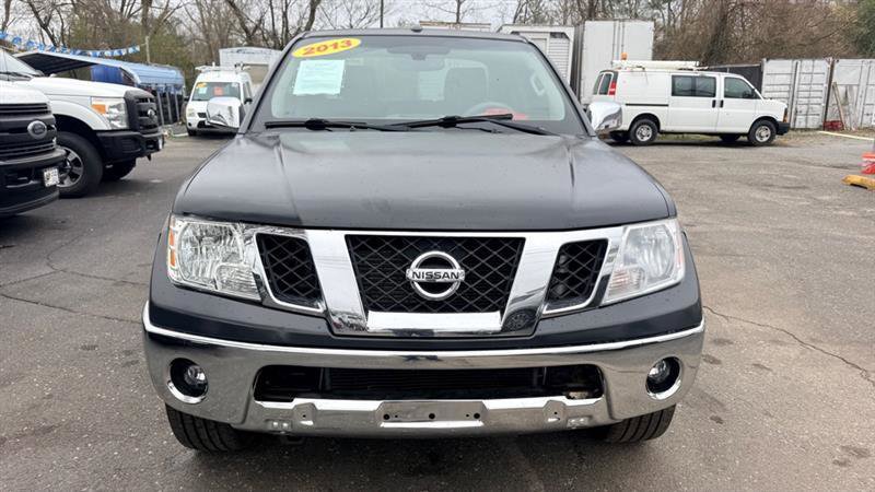 Used 2013 Nissan Frontier SL image 6