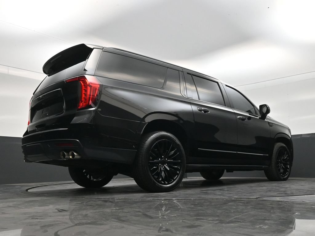Used 2023 GMC Yukon XL Denali w/ Advanced Technology Package RWD image 24