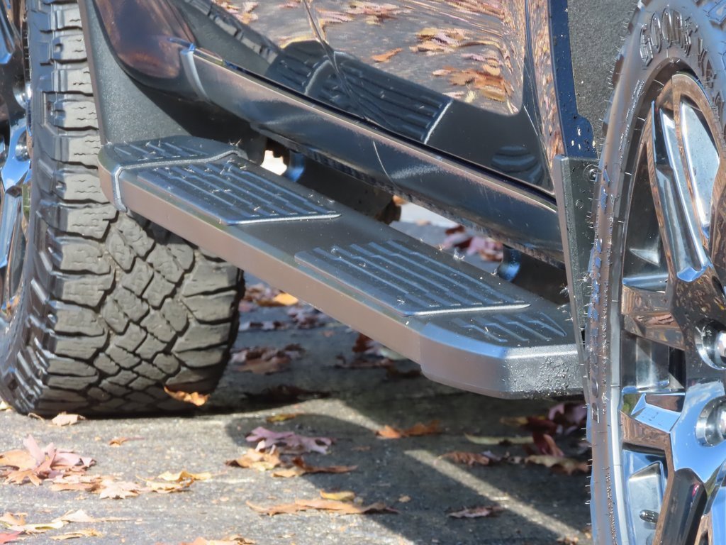 Used 2021 Chevrolet Silverado 1500 LT Trail Boss w/ Bed Protection Package image 12