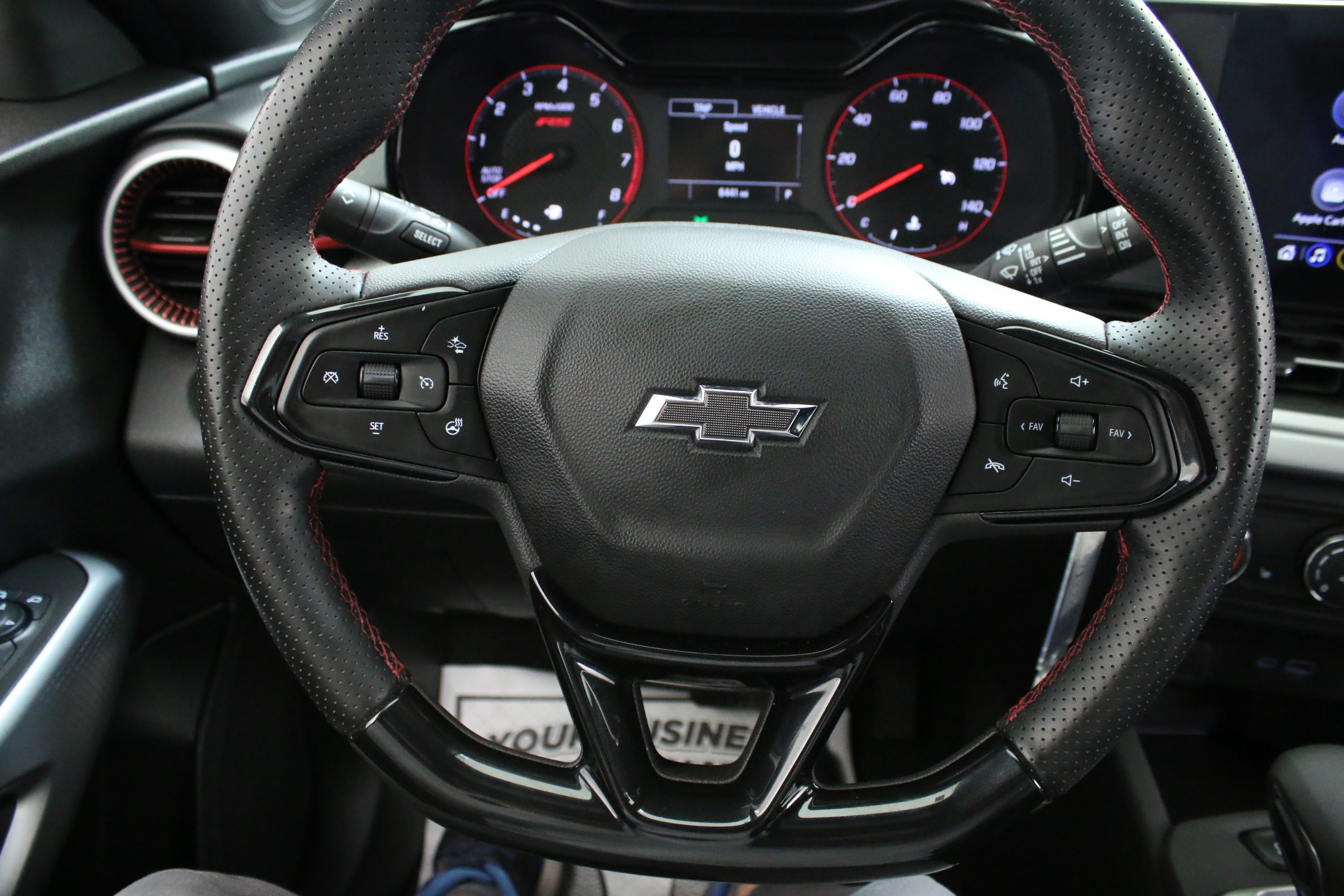 Certified 2024 Chevrolet Trax RS w/ Driver Confidence Package FWD image 13