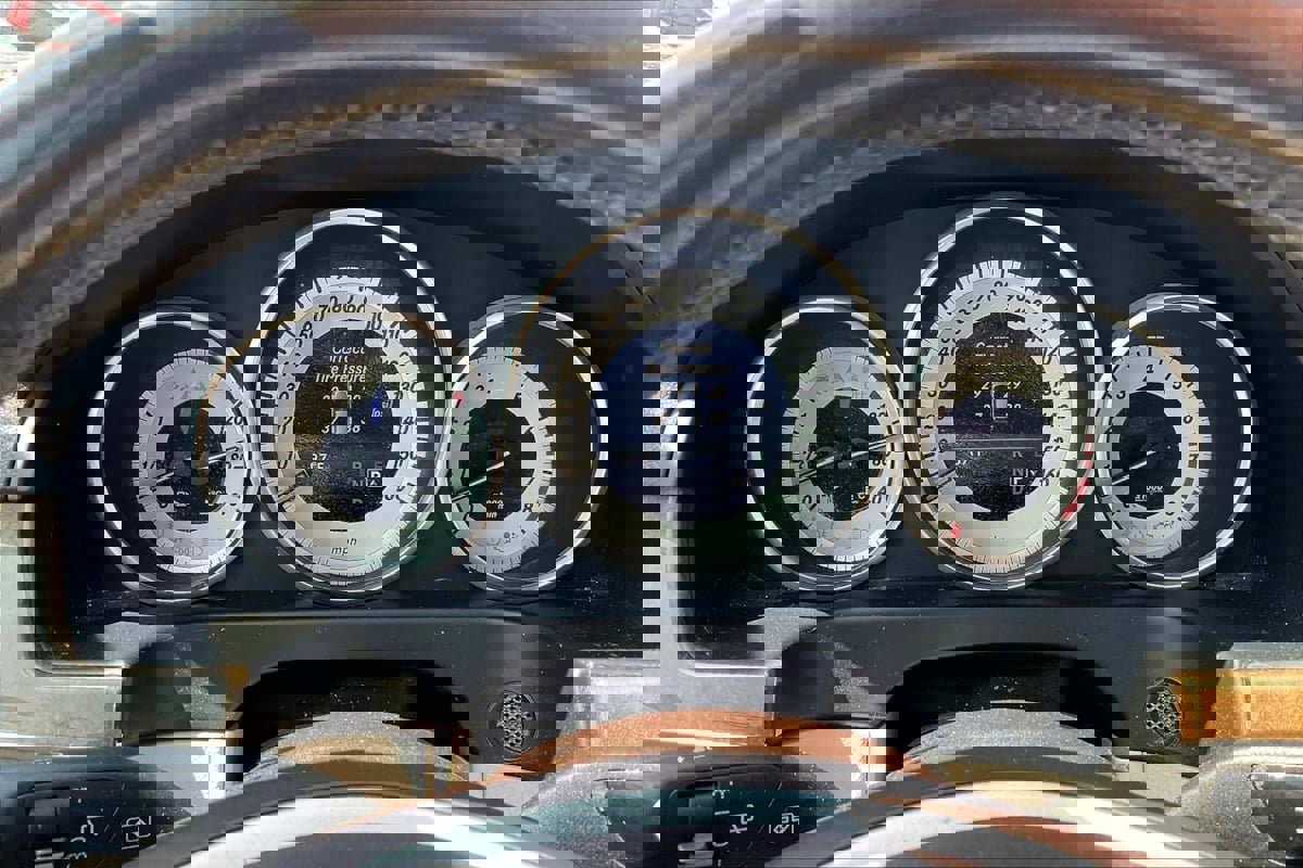 Used 2015 Mercedes-Benz E 350 4MATIC Wagon w/ Premium 1 Package image 20