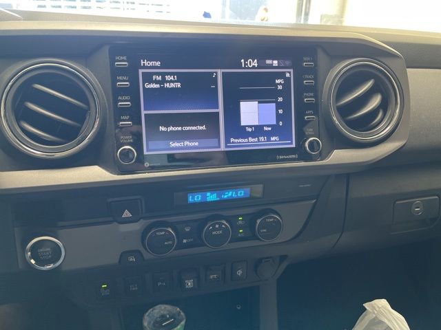 Used 2023 Toyota Tacoma TRD Sport w/ Technology Package image 17