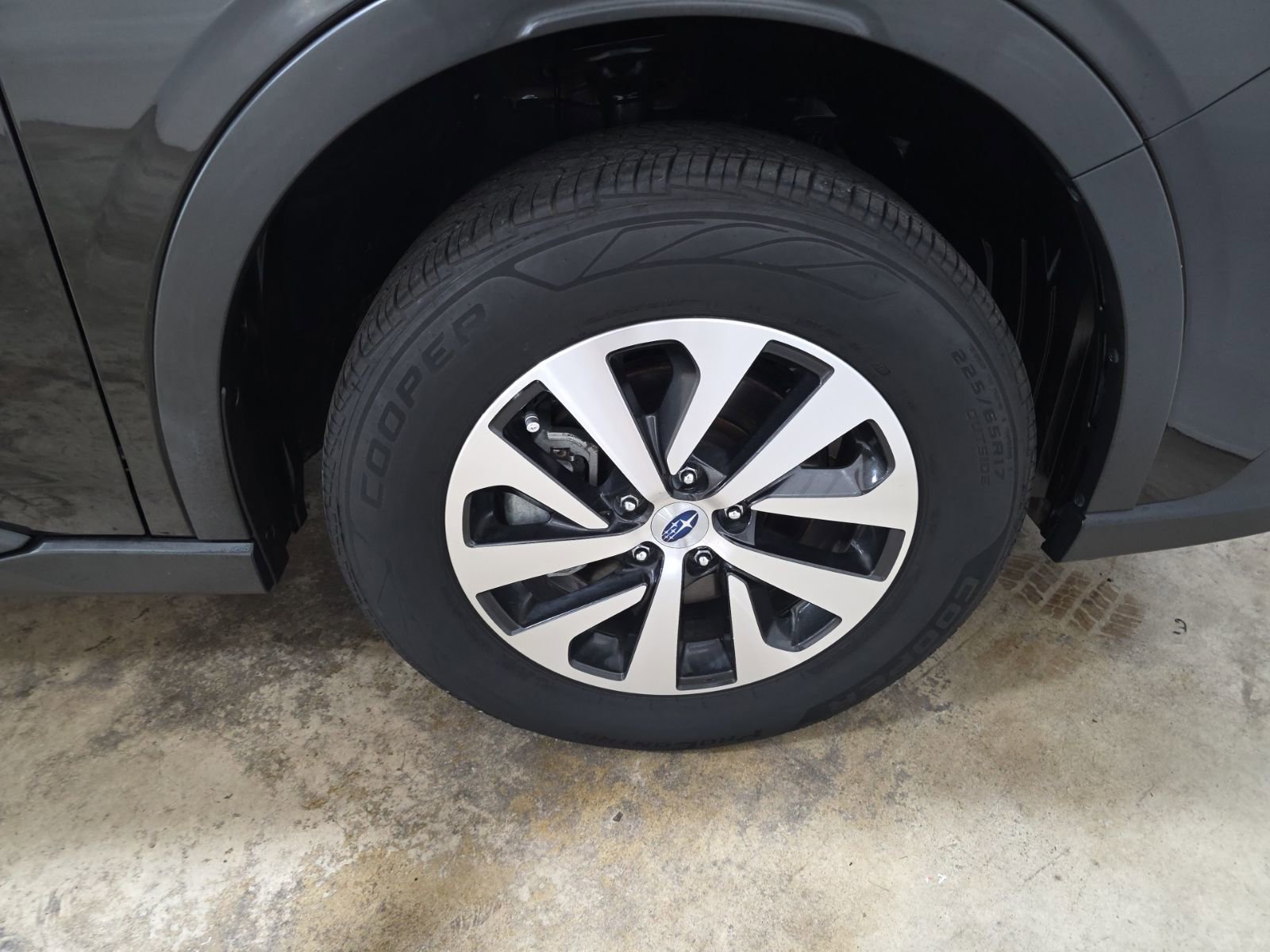 Used 2022 Subaru Outback Premium image 36