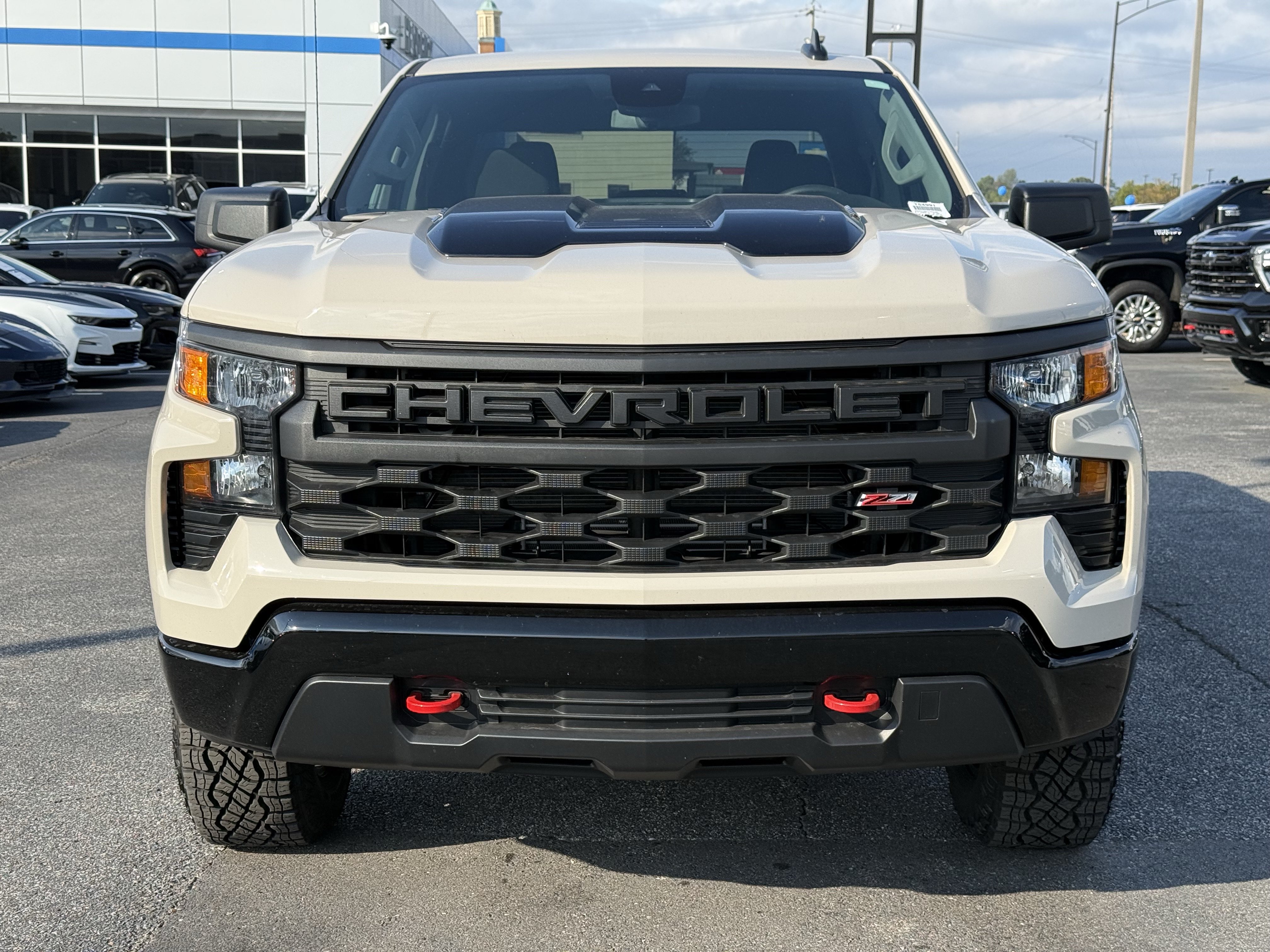 New 2026 Chevrolet Silverado 1500 Custom Trail Boss AWD/4WD image 3