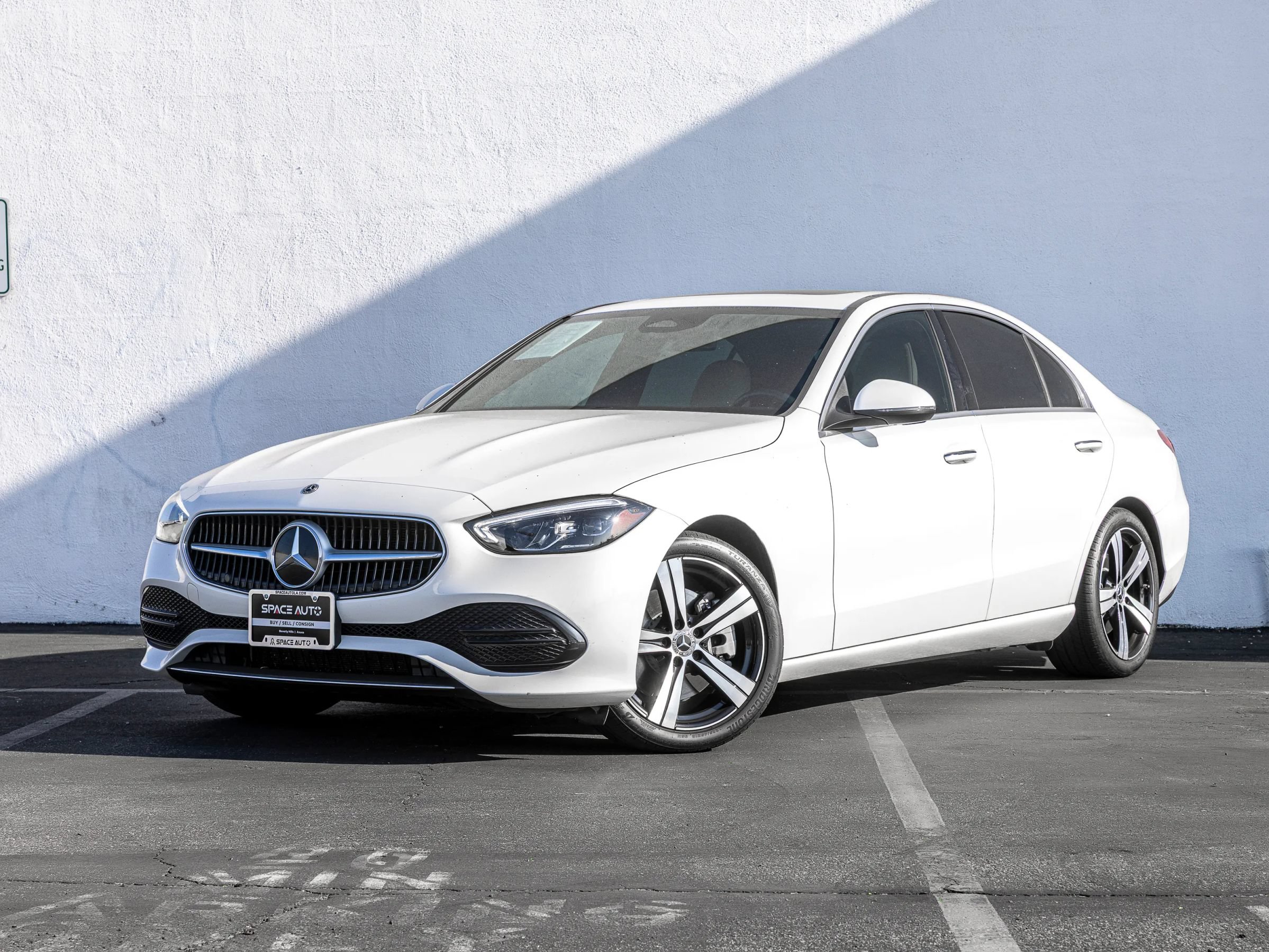 Used 2022 Mercedes-Benz C 300 Sedan image 3