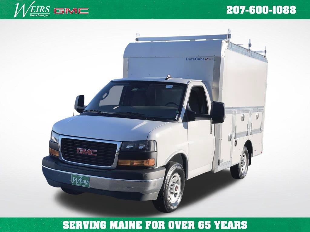 New 2025 GMC Savana 3500 w/ Power Convenience Package RWD image 1