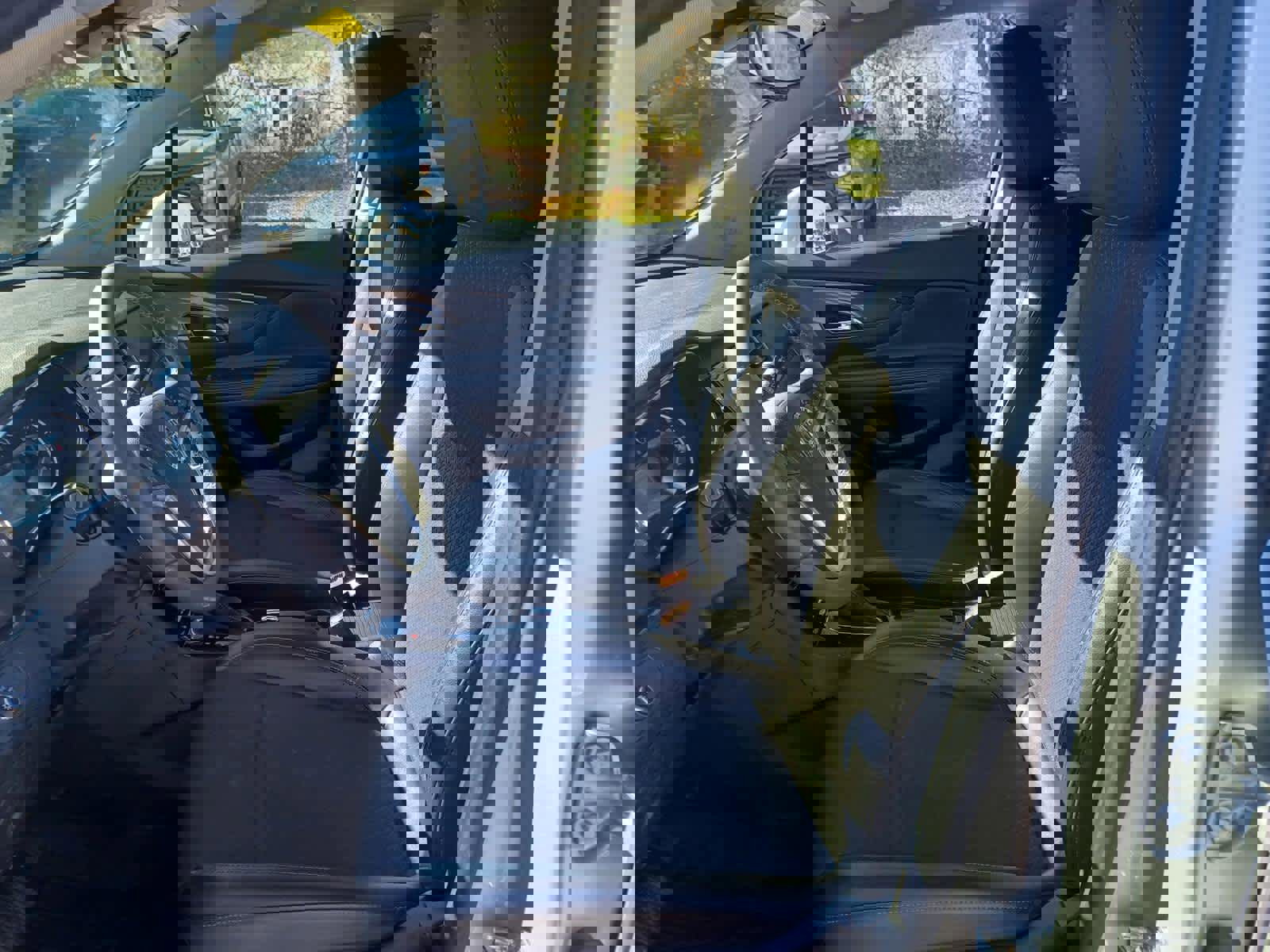 Used 2022 Buick Encore Preferred image 7