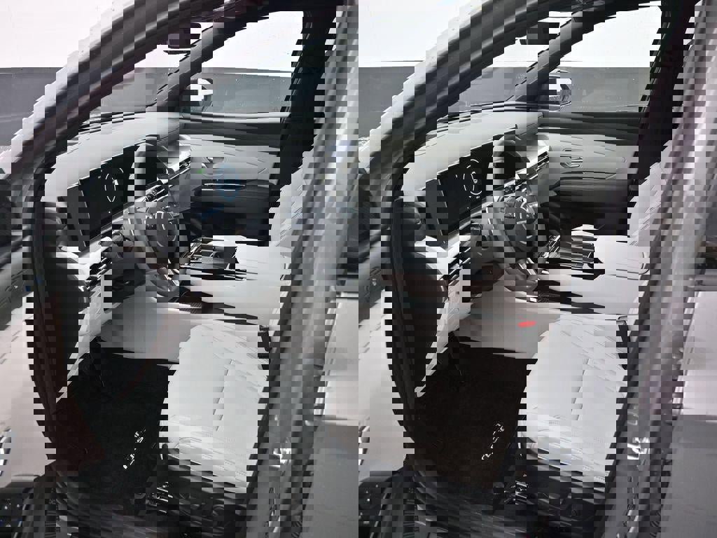 New 2026 Hyundai Tucson Limited image 9