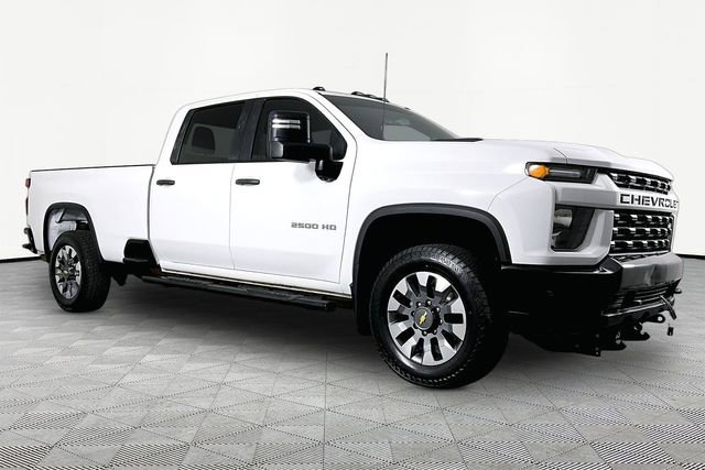 Used 2023 Chevrolet Silverado 2500 Custom w/ Custom Convenience Package AWD/4WD image 3