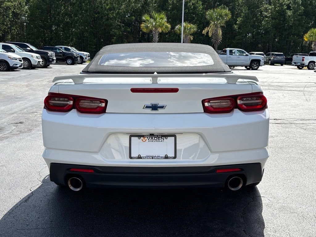 Used 2023 Chevrolet Camaro LT RWD image 8