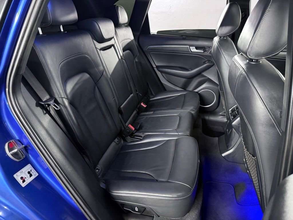 Used 2015 Audi SQ5 Prestige w/ Prestige Package image 40
