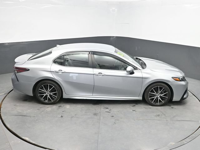 Used 2022 Toyota Camry SE FWD image 24