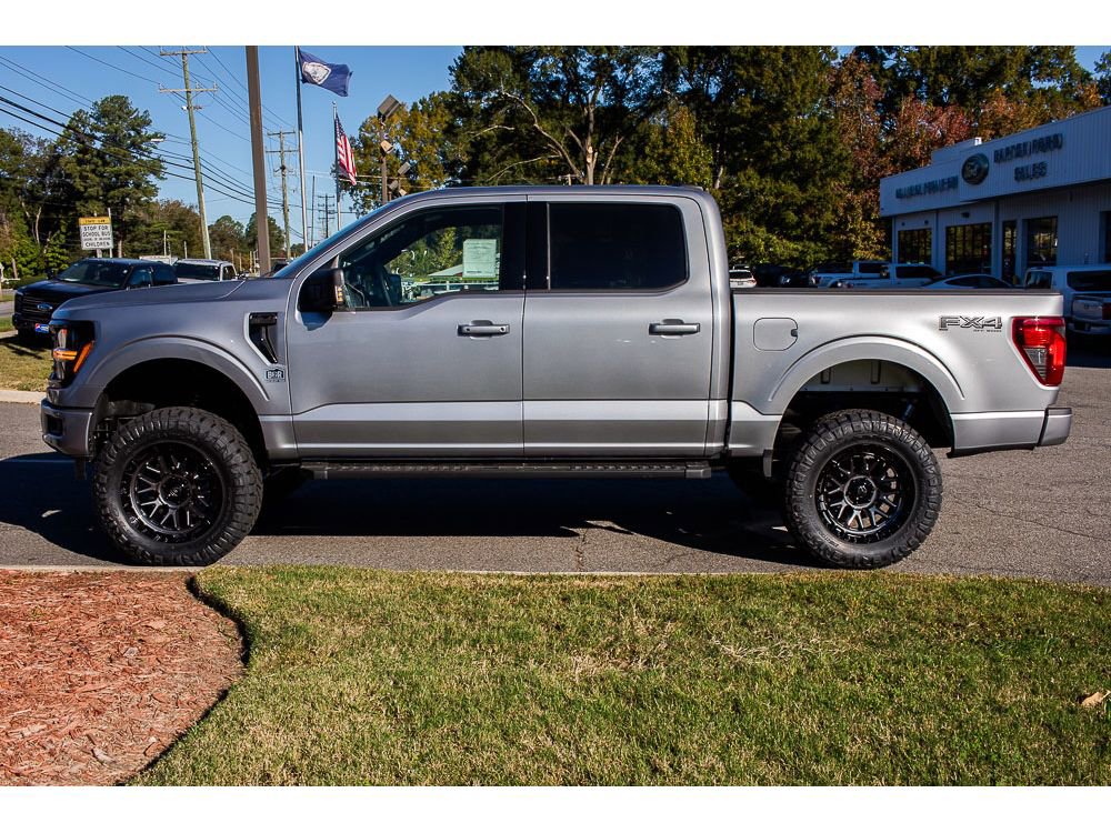 New 2025 Ford F150 XLT w/ Equipment Group 302A MID image 3